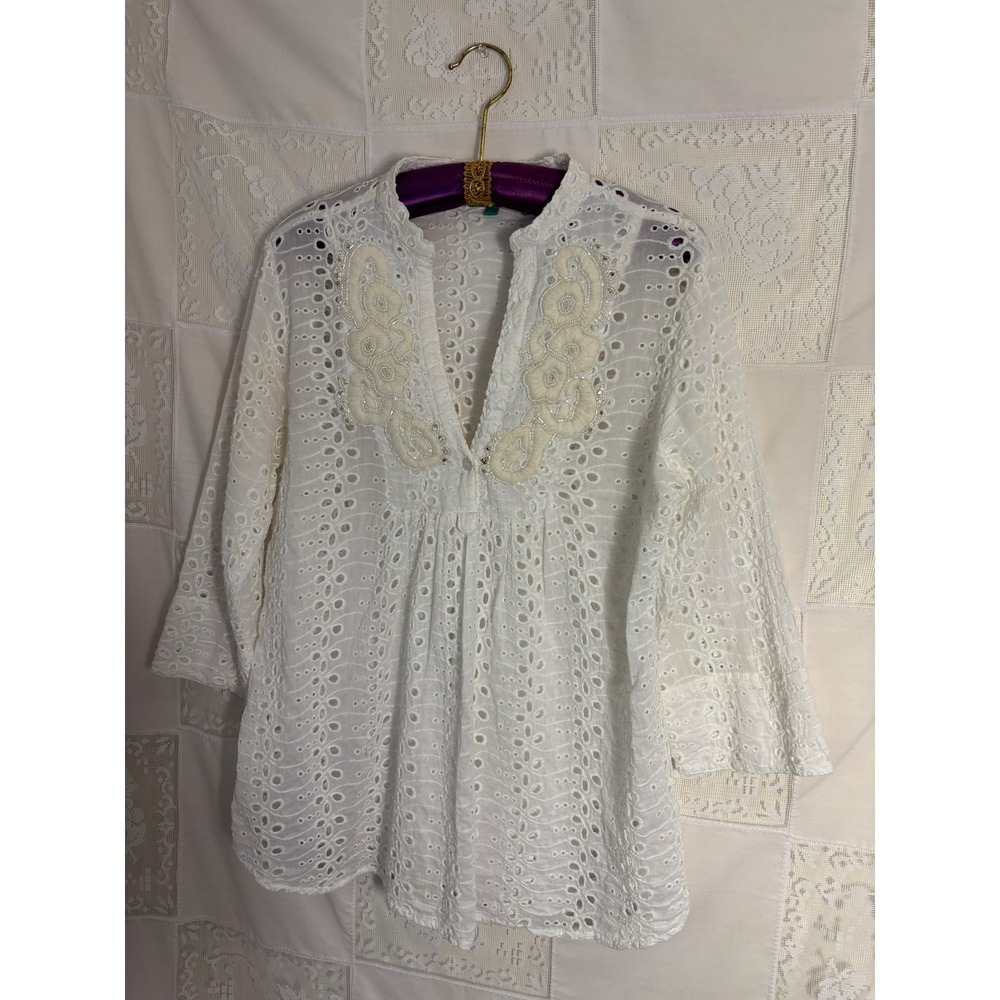 White Cotton Eyelet Embroidered Beaded Floral 3/4โ Sleeve Tunic Blouse Size L